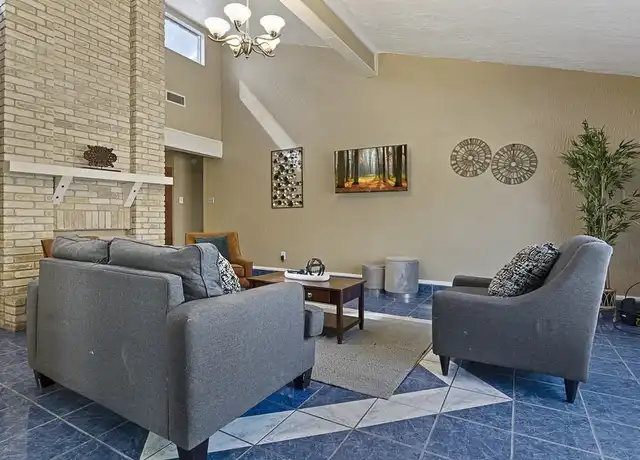 Property at 1011 S Ellison Dr Unit 1C, San Antonio, TX, 78245, 6 beds, 2 baths, [object Object]