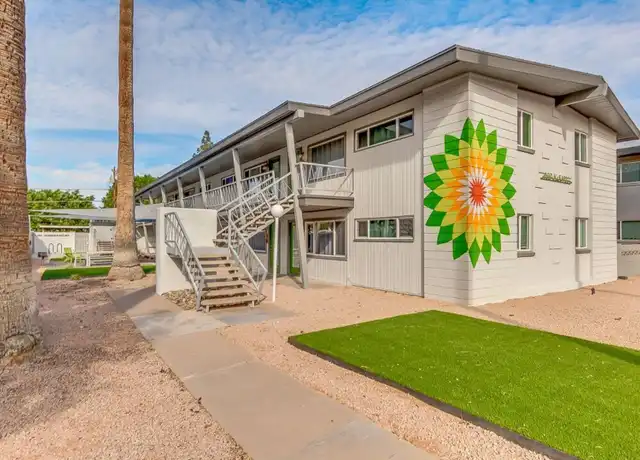 Property at 402 W Earll Dr Unit 1, Phoenix, AZ, 85013, 2 beds, 1 bath, [object Object]