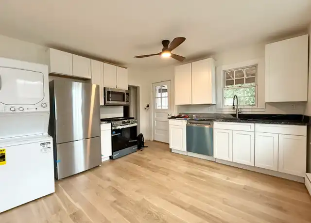 Property at 51 Pleasant St Unit 3, Boston, MA, 02129, 2 beds, 1 bath, [object Object]