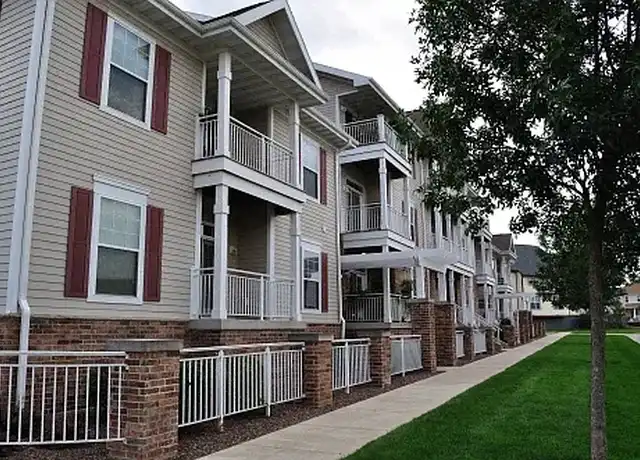 Property at Prairie Towne Square - 3025 Triumph Dr, Sun Prairie, WI, 53590, 1-2 bed, 1-2 bath, [object Object]