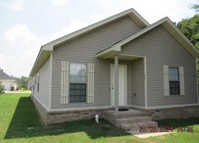 Property at 217 Grand Fls, Conway, AR, 72032, 3 beds, 2 baths, [object Object]