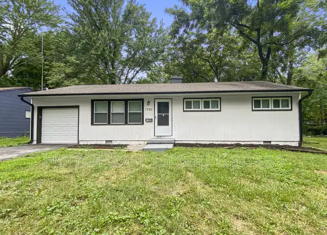 Property at 7702 E 113th St, Kansas City, MO, 64134, 3 beds, 1 bath, [object Object]