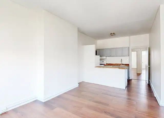 Property at 929 Saint Paul St Unit 3, Baltimore, MD, 21202, 3 beds, 2 baths, [object Object]