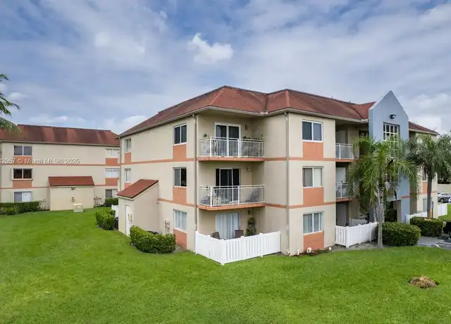 Property at 18830 NW 57th Ave #303, Hialeah, FL, 33015, 1 bed, 1 bath, [object Object]