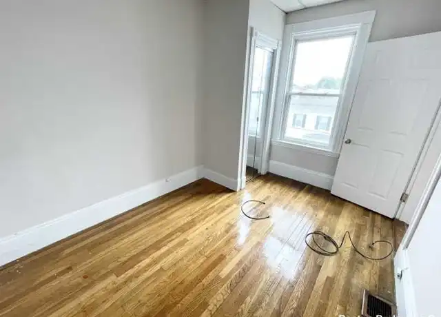 Property at 38 Harbor View St, Boston, MA, 02125, 4 beds, 1 bath, [object Object]