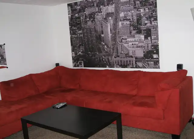 Property at 560 S 1200 E, Salt Lake City, UT, 84102, 1 bed, 1 bath, [object Object]