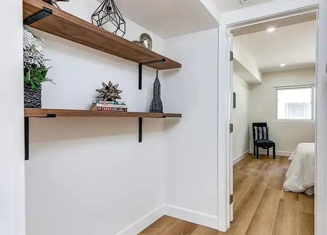 Property at 725 Larch St #5, Inglewood, CA, 90301, 1 bed, 1 bath, [object Object]