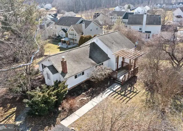 Property at 12 Smith Farm Ln, Parkesburg, PA, 19365, 1 bed, 1 bath, [object Object]