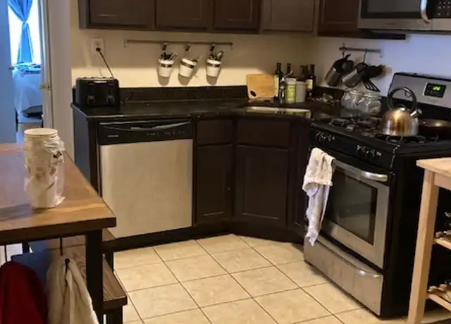 Property at 2046 N California Ave Unit 1F, Chicago, IL, 60647, 2 beds, 1 bath, [object Object]