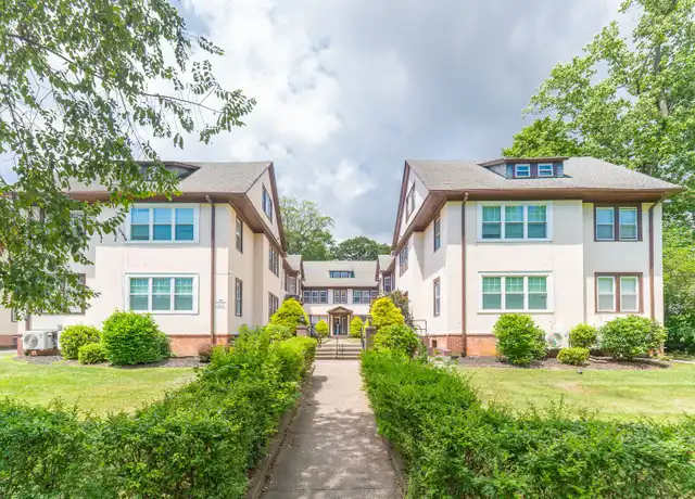 Property at 420 Whitney Ave Unit 424-Garden, New Haven, CT, 06511, 3 beds, 2 baths, [object Object]