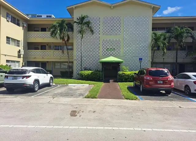 Property at 11930 NE 19th Dr #2, North Miami, FL, 33181, 2 beds, 1 bath, [object Object]