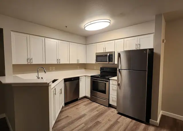 Photo of 95 Burnett Ave S, Renton, WA 98057