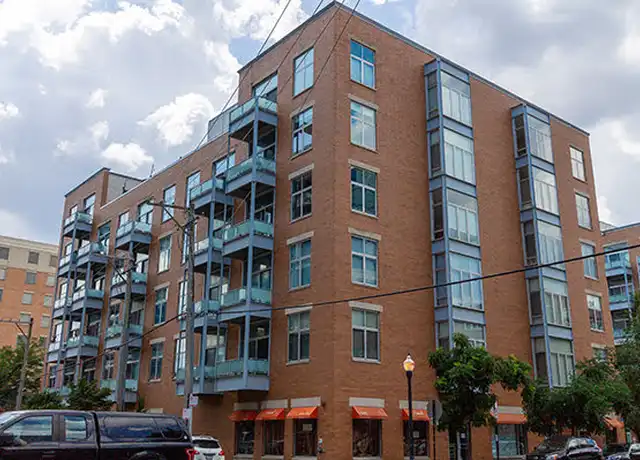 Property at 949 W Madison St #206, Chicago, IL, 60607, 1 bed, 1 bath, [object Object]
