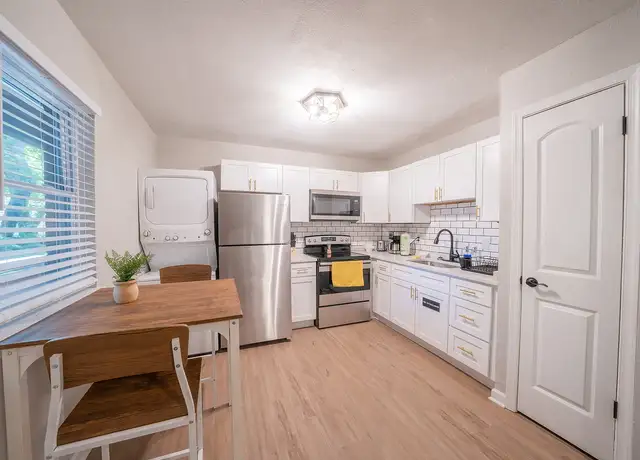 Photo of 9627 14th Bay St, Norfolk, VA 23518