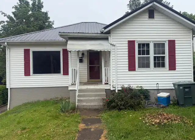 Property at 113 W McKee St, Greeneville, TN, 37743, 3 beds, 1 bath, [object Object]