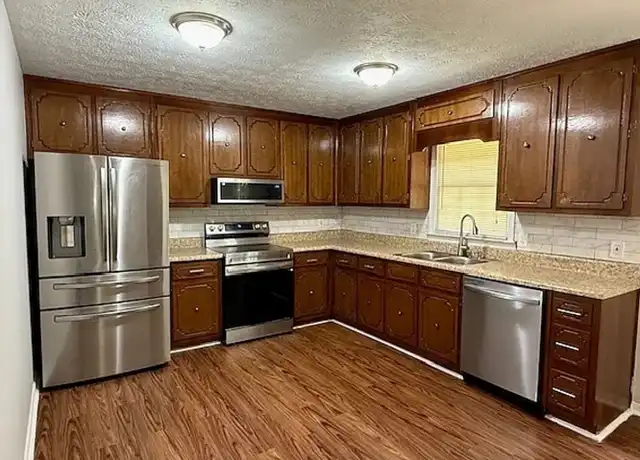 Property at 3906 Willowbrook Dr, Douglasville, GA, 30135, 1 bed, 1 bath, [object Object]