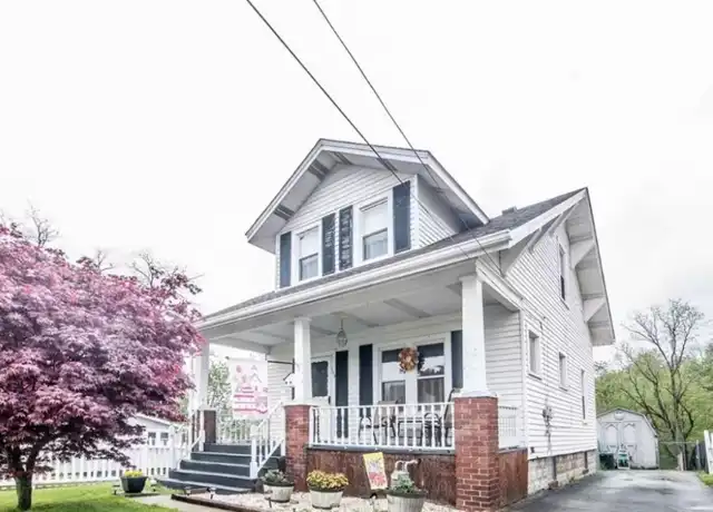 Property at 163 Oak Spring Rd, Canonsburg, PA, 15317, 2 beds, 2 baths, [object Object]