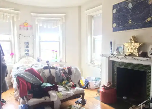 Property at 1790 Beacon St, Brookline, MA, 02445, 2 beds, 1 bath, [object Object]