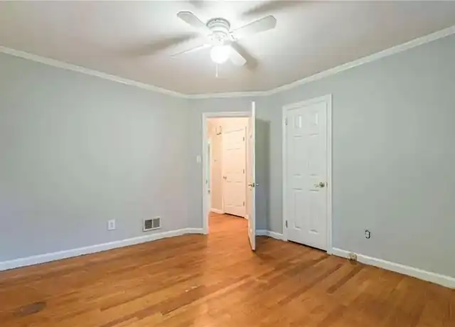 Property at 3641 Wisteria Ln SE, Smyrna, GA, 30082, 3 beds, 1 bath, [object Object]