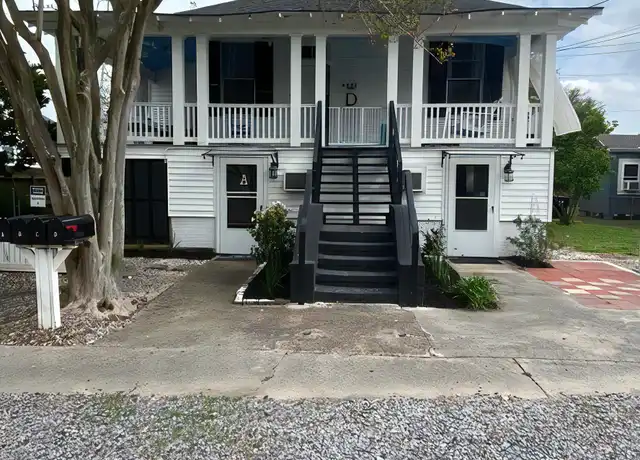 Property at 6210 Roddie St Unit A, Harahan, LA, 70123, 2 beds, 1 bath, [object Object]