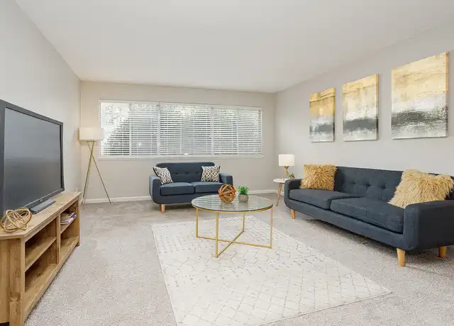Property at Malibu at Martin Apartments - 8003 Benaroya Ln SW, Huntsville, AL, 35802, 1-2 bed, 1-2 bath, [object Object]