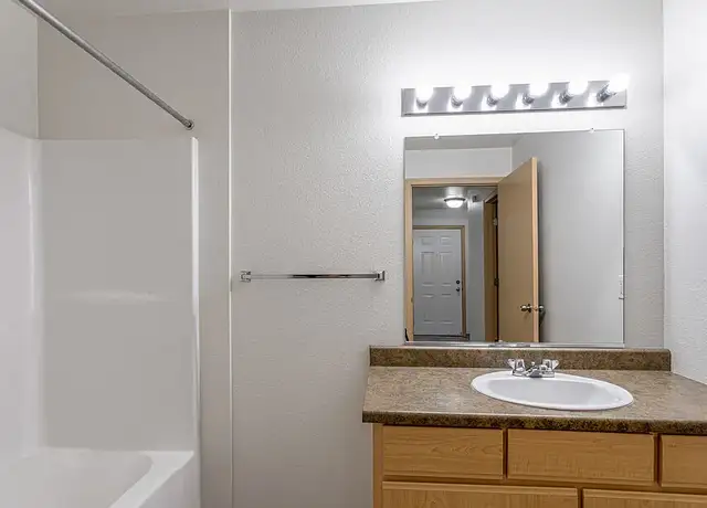 Photo of 4909 E Upriver Dr, Spokane, WA 99217