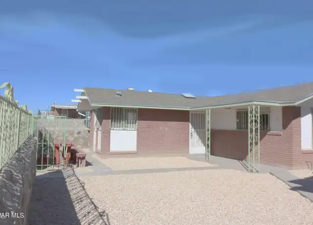 Property at 614 Marr St Unit B, El Paso, TX, 79903, 1 bed, 1 bath, [object Object]