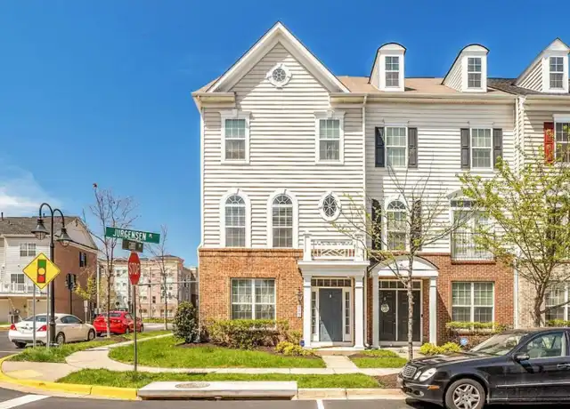 Property at 500 Jurgensen Pl, Hyattsville, MD, 20785, 3 beds, 2 baths, [object Object]