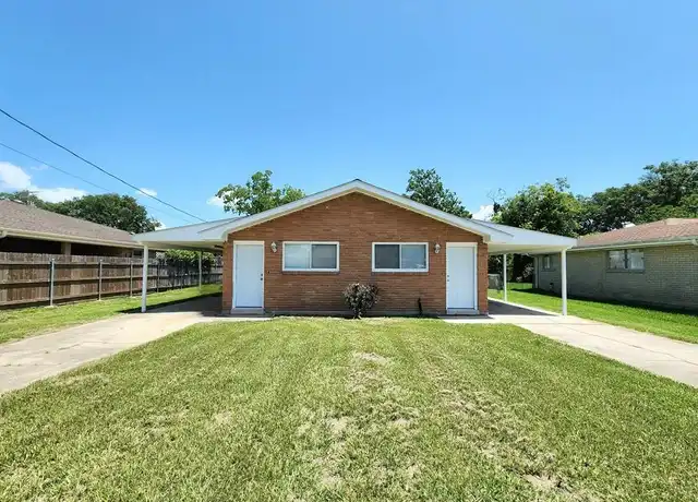 Property at 116 Kappa St Unit B, Belle Chasse, LA, 70037, 2 beds, 1 bath, [object Object]