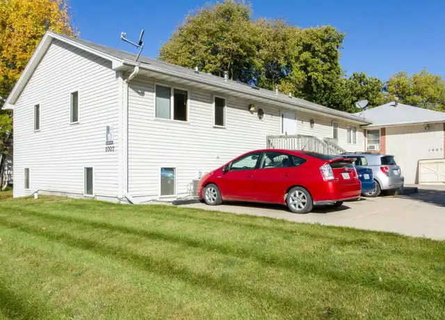 Property at 1007 Lincoln Way, Ames, IA, 50010, 2 beds, 1 bath, [object Object]
