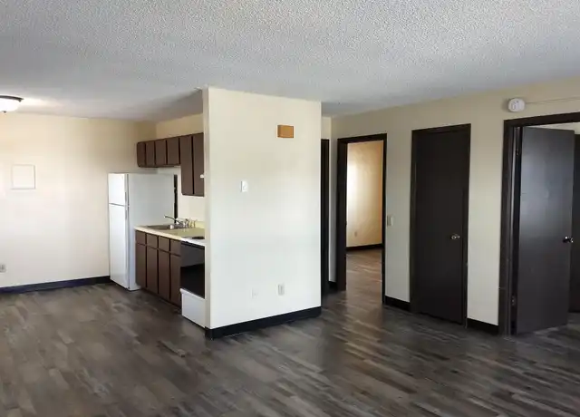 Property at 3222 Eldorado Blvd, Eau Claire, WI, 54701, 2 beds, 1 bath, [object Object]