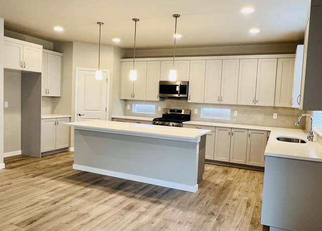 Photo of 16213 8th Ave E, Spanaway, WA 98387