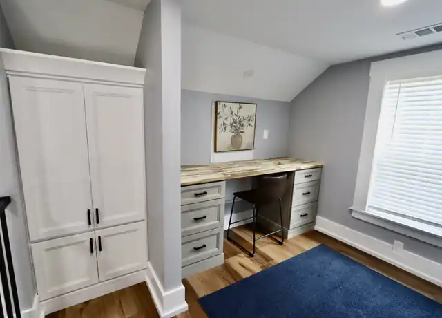 Property at 2120 Escambia Ave, Pensacola, FL, 32503, 1 bed, 1 bath, [object Object]