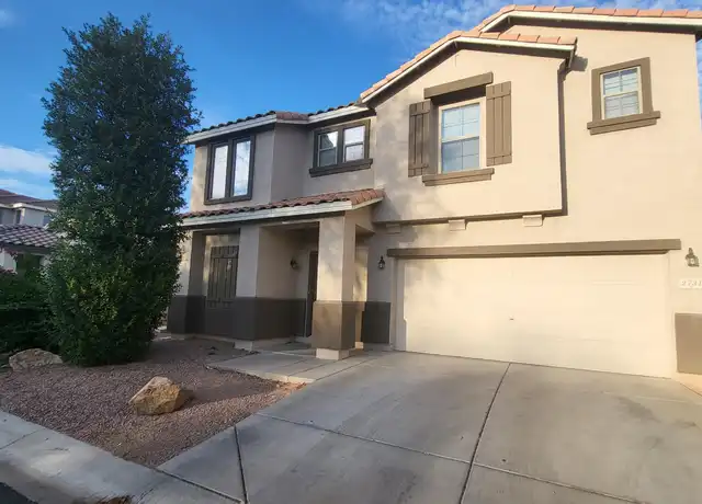 Property at 2731 S Sailors Way, Gilbert, AZ, 85295, 4 beds, 2.5 baths, [object Object]
