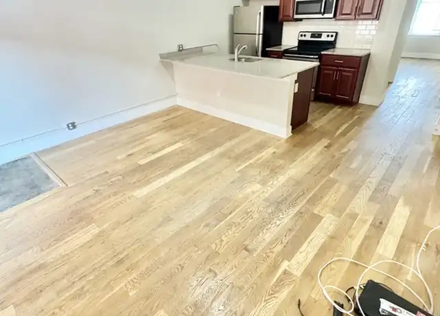 Property at 613 N Lombardy St, Richmond, VA, 23220, 1 bed, 1 bath, [object Object]