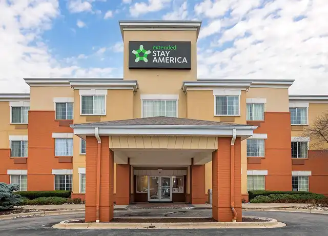 Property at Chicago - Schaumburg - Convention Center - 51 E State Pkwy, Schaumburg, IL, 60173, 0 beds, 1 bath, [object Object]