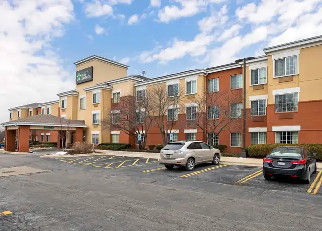 Property at Chicago - Schaumburg - Convention Center - 51 E State Pkwy, Schaumburg, IL, 60173, 0 beds, 1 bath, [object Object]