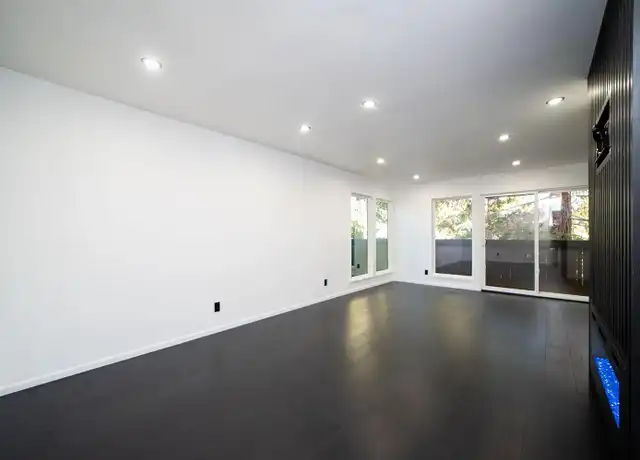 Property at 2458 Larkspur Ln #338, Sacramento, CA, 95825, 1 bed, 1 bath, [object Object]