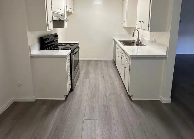 Property at Beverly Park Towers - 1470 S Beverly Dr, Los Angeles, CA, 90035, 1-2 bed, 1-2 bath, [object Object]
