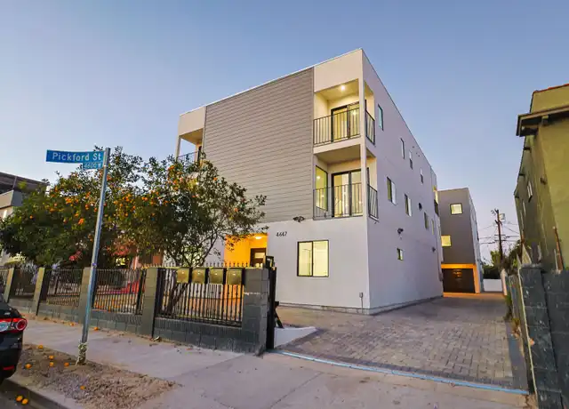 Property at 4647 Pickford St Unit 4649, Los Angeles, CA, 90019, 4 beds, 4 baths, [object Object]