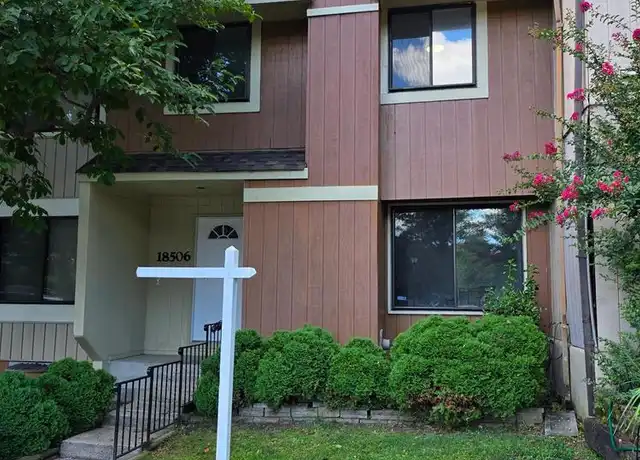 Property at 18506 Eagles Roost Dr, Germantown, MD, 20874, 3 beds, 3.5 baths, [object Object]