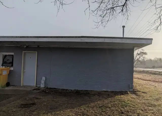 Property at 5582 S Oceana Dr Apt 4, New Era, MI, 49446, 1 bed, 1 bath, [object Object]