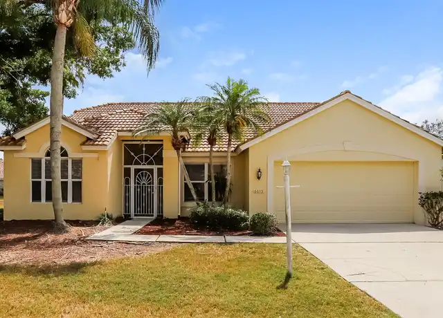 Property at 6615 Oakbrooke Cir, Bradenton, FL, 34202, 3 beds, 2 baths, [object Object]