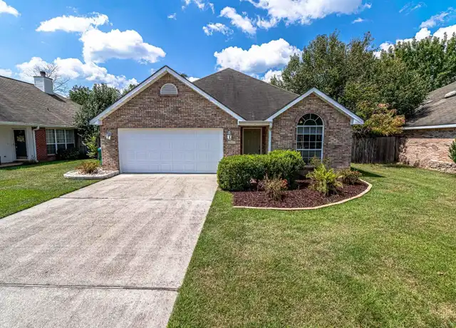 Property at 12241 Summer Pl, Gulfport, MS, 39503, 3 beds, 2 baths, [object Object]