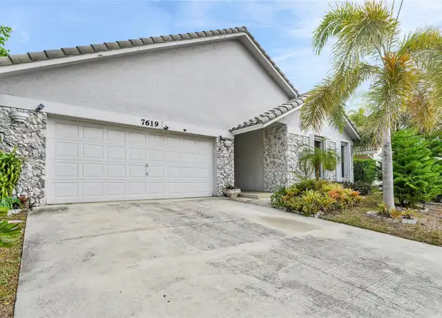 Property at 7619 Silver Woods Ct, Boca Raton, FL, 33433, 4 beds, 2 baths, [object Object]