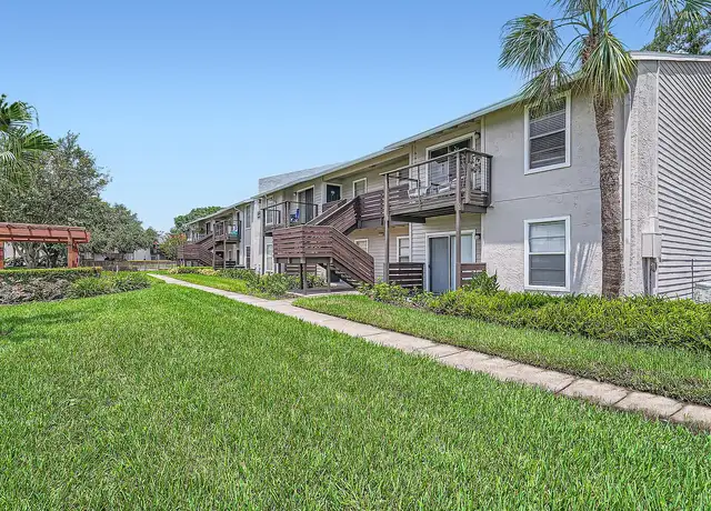 Photo of 529 S Parsons Ave, Brandon, FL 33511