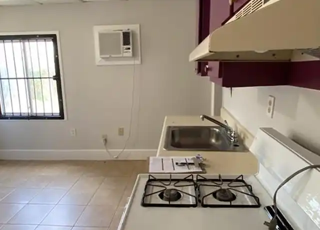 Property at 2705 Beatty St Unit 3, Houston, TX, 77023, 1 bed, 1 bath, [object Object]