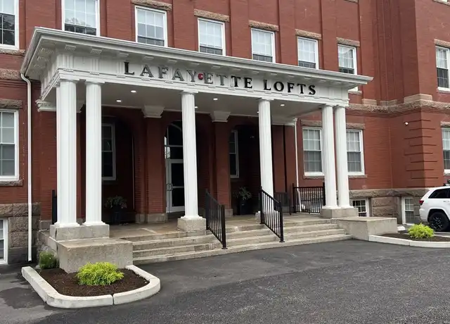 Property at 34 Saint Joseph St Unit 46, Fall River, MA, 02723, 2 beds, 1 bath, [object Object]