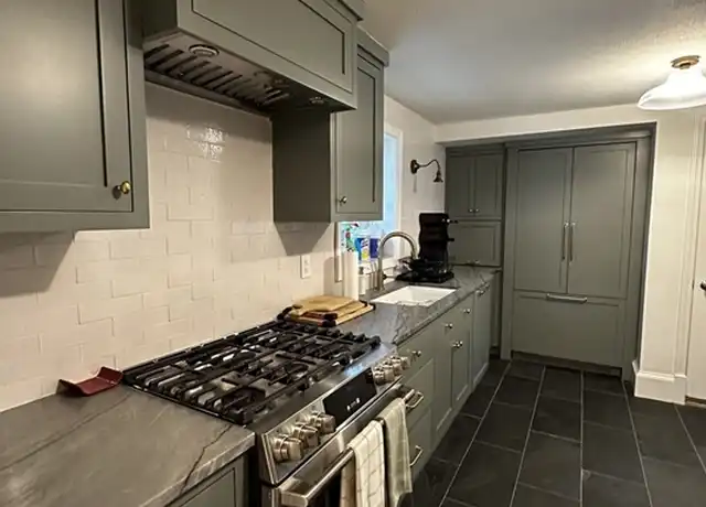Property at 16 Nashua St Unit 16, Somerville, MA, 02145, 3 beds, 1.5 baths, [object Object]