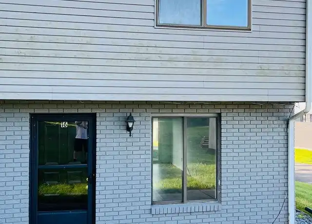 Property at 6 Morningside Dr Unit 16, Steubenville, OH, 43953, 2 beds, 1 bath, [object Object]